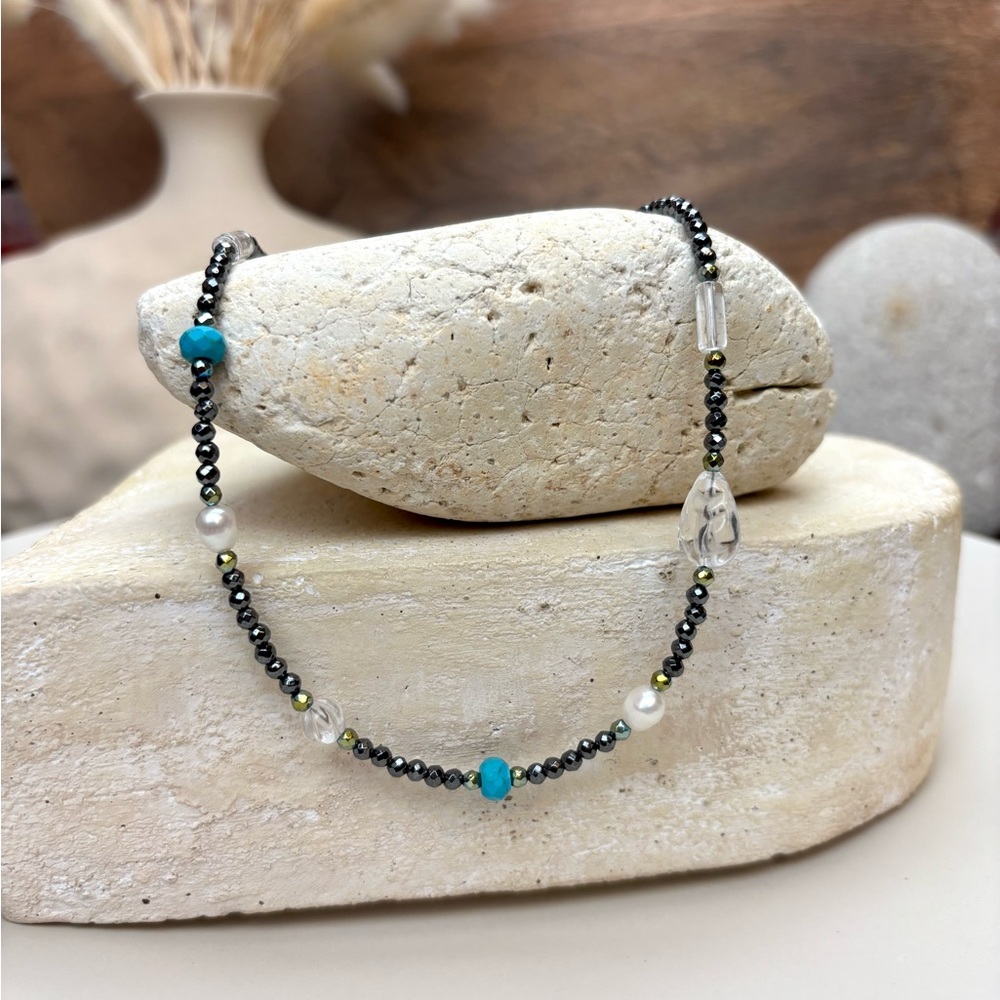 Black and Blue Beaded Necklace Gardgy handmade brand new